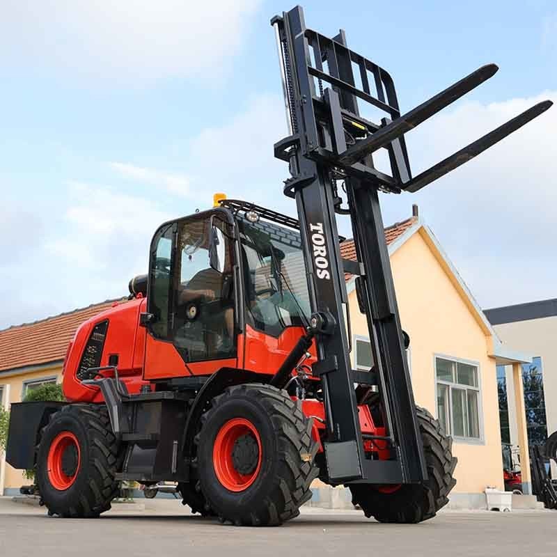 5 Tonne All Terrain Fork Truck Rough Terrain Masted Forklift High Performance