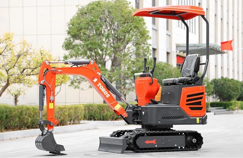 Mini excavator 1200kg operating weight, Kubota engine