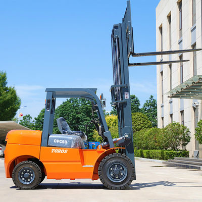 Solid Tire Robust High Power Diesel Forklift Industrial Grade 3-6m Lifting